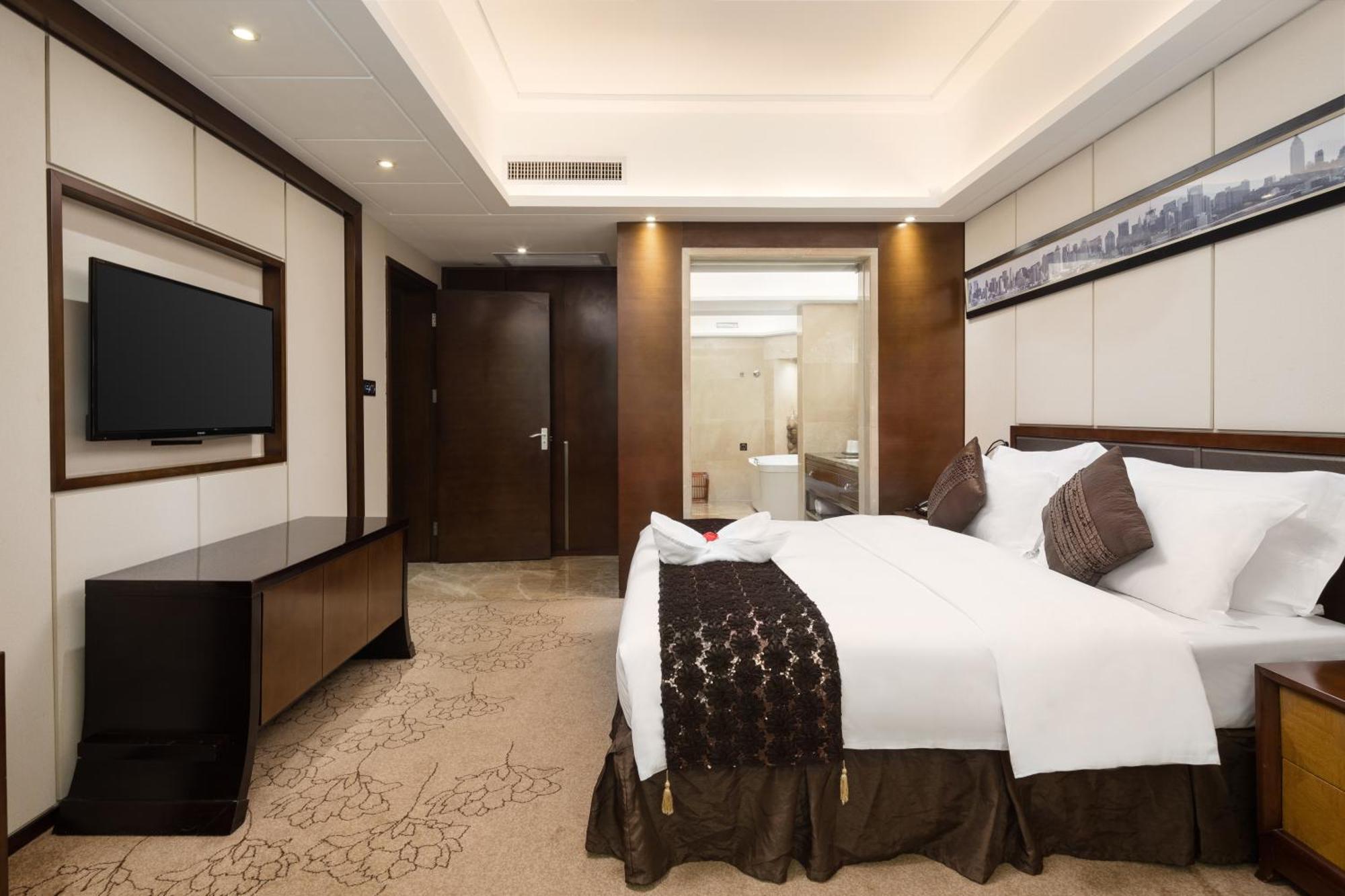Maoming International Hotel Eksteriør billede