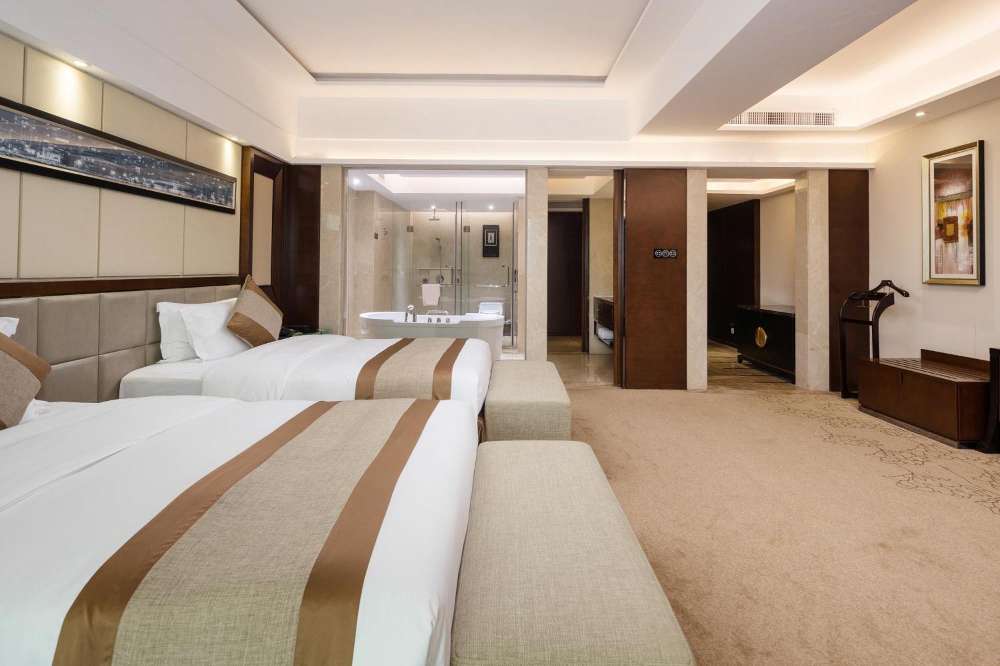 Maoming International Hotel Eksteriør billede